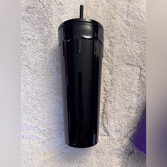 ❌SOLD❌ STARBUCKS HALLOWEEN 2024 TUMBLER KEYCHAIN BUNDLE PURPLE GLOW BLACK SLIME - Picture 8 of 14